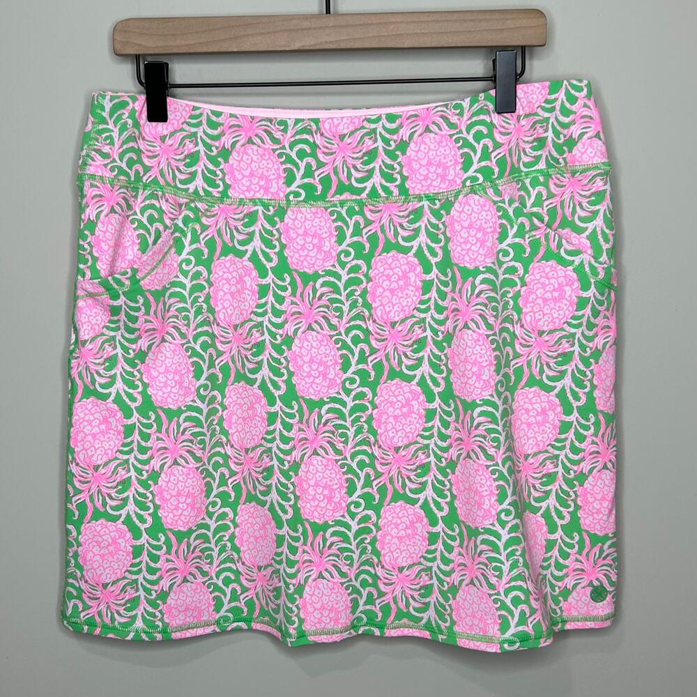 Lilly Pulitzer UPF 50+ Luxletic Maryana Skort Size L Fauna Green Pineapple Print - Picture 2 of 8